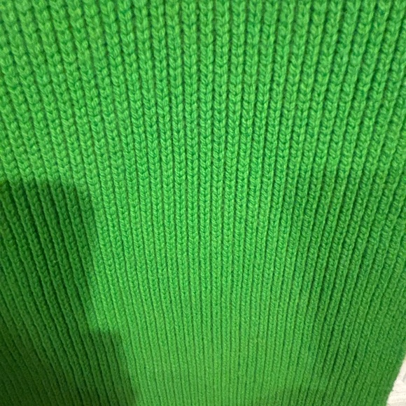 😍🍀COS Cashmere Green Scarf😍🍀 - Picture 2 of 6